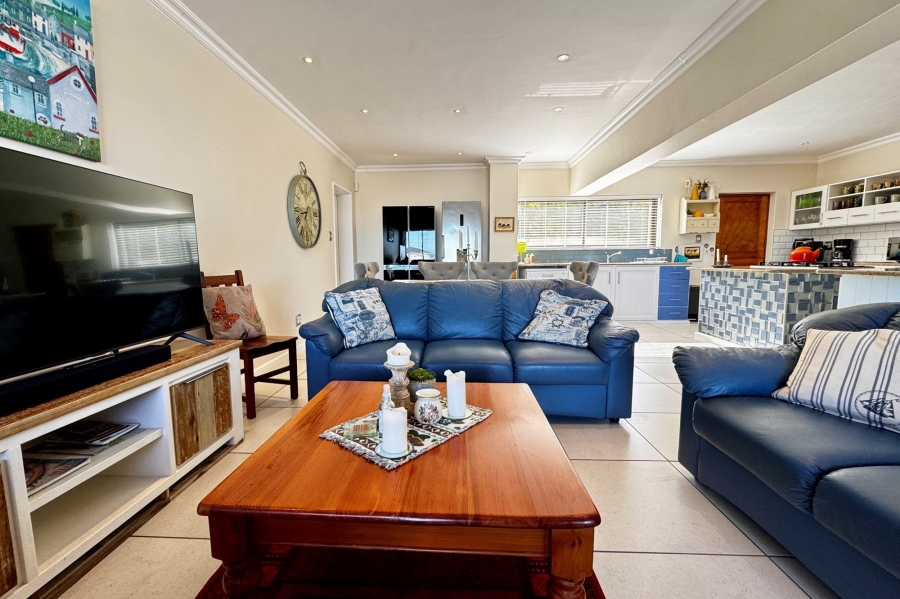 3 Bedroom Property for Sale in Yzerfontein Western Cape